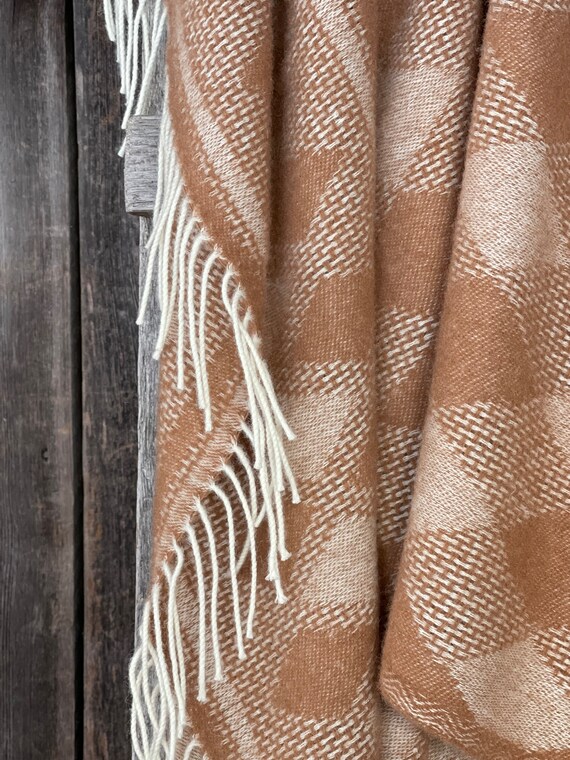 Caramel colored throw blanket sale