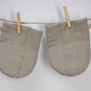 Set of 2 Natural grey linen Oven Mitt Pot Holder Kitchen Gloves Linen potholders Burlap potholders Rustic potholders Oven Mitts Potholders