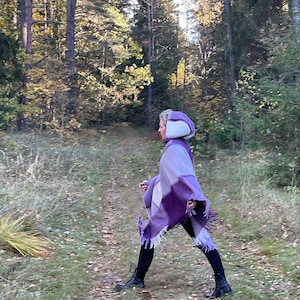 Purple lambswool poncho cape with hood in check Purple/white hooded poncho cape Long wool poncho cape Hooded lambswool poncho lavender lilac