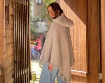 Beige hooded lambswool poncho cape with fringes Ladies poncho cape Pure wool hooded ladies ponchos Sand beige pure wool blanket poncho cape