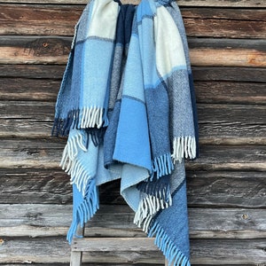 XL size navy Blue&light blue classic large check wool throw blanket with fringes Blue/white pure lambswool throw blanket 67&#39;&#39;X82&#39;&#39;/170X210cm