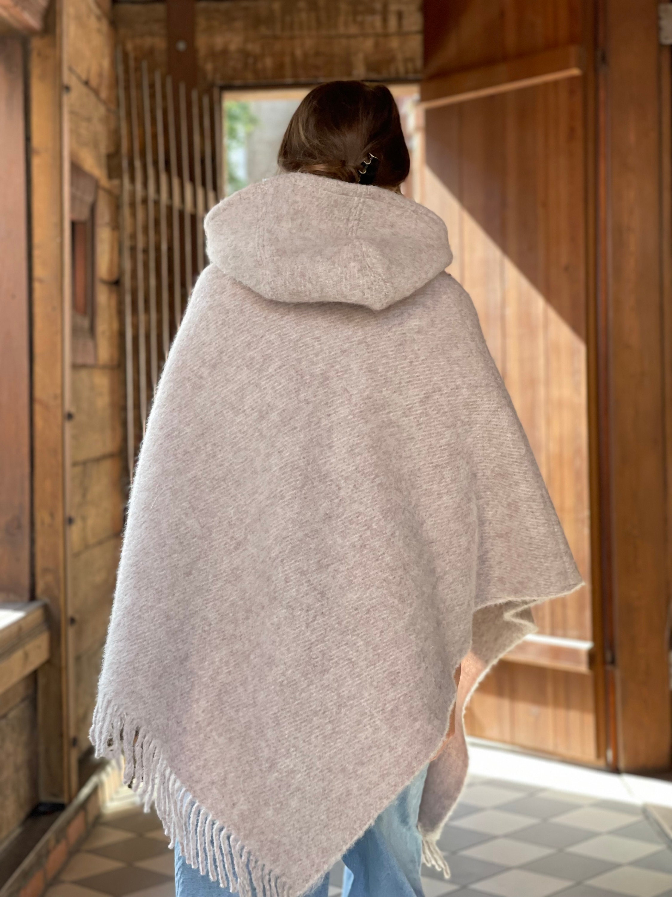Nala hooded cape coat ベージュ Nala Hooded Cape Coat, Beige