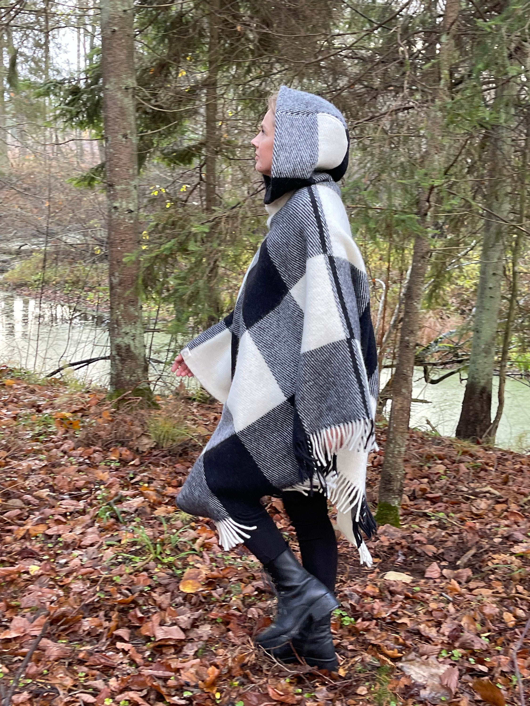 70s スコットランド製 チェック柄 ウールモヘア ケープ ポンチョ S646b A03_1722_827a594d-3780-4a4e-