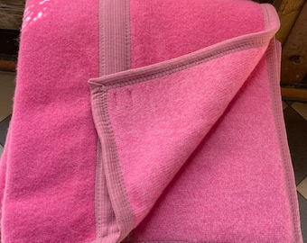 XL size PINK wool blanket Large size Wool blanket Pure lambswool blanket Warm and breathable wool blanket 79''X87''/200X220cm Perfect gift