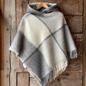 Grey lambswool poncho cape with hood large check Grey/white hooded ponchos capes Wool blanket poncho capes Hooded lambswool blanket poncho