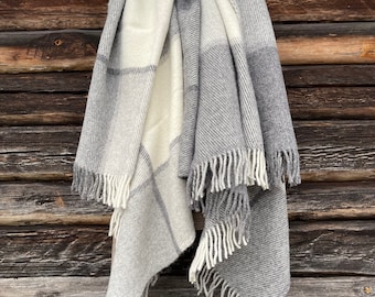 Grey checked wool throw blanket Light grey large check lambswool throw blanket with fringes Christmas gift throw blanket 51''X79''/140X200cm