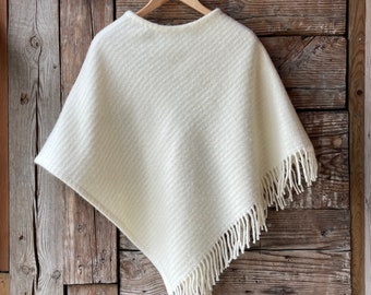 Crème witte wollen poncho cape Witte deken poncho cape met franjes Puur wollen deken poncho cape Crème witte wollen poncho diagonaal gestreept