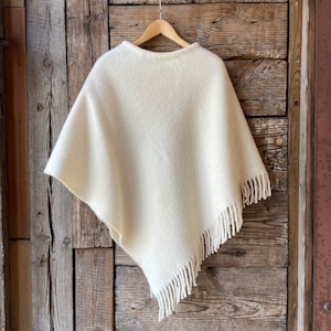Cream white wool poncho cape White blanket poncho cape with fringes Pure wool blanket poncho cape Cream white wool blanket poncho cape cloak
