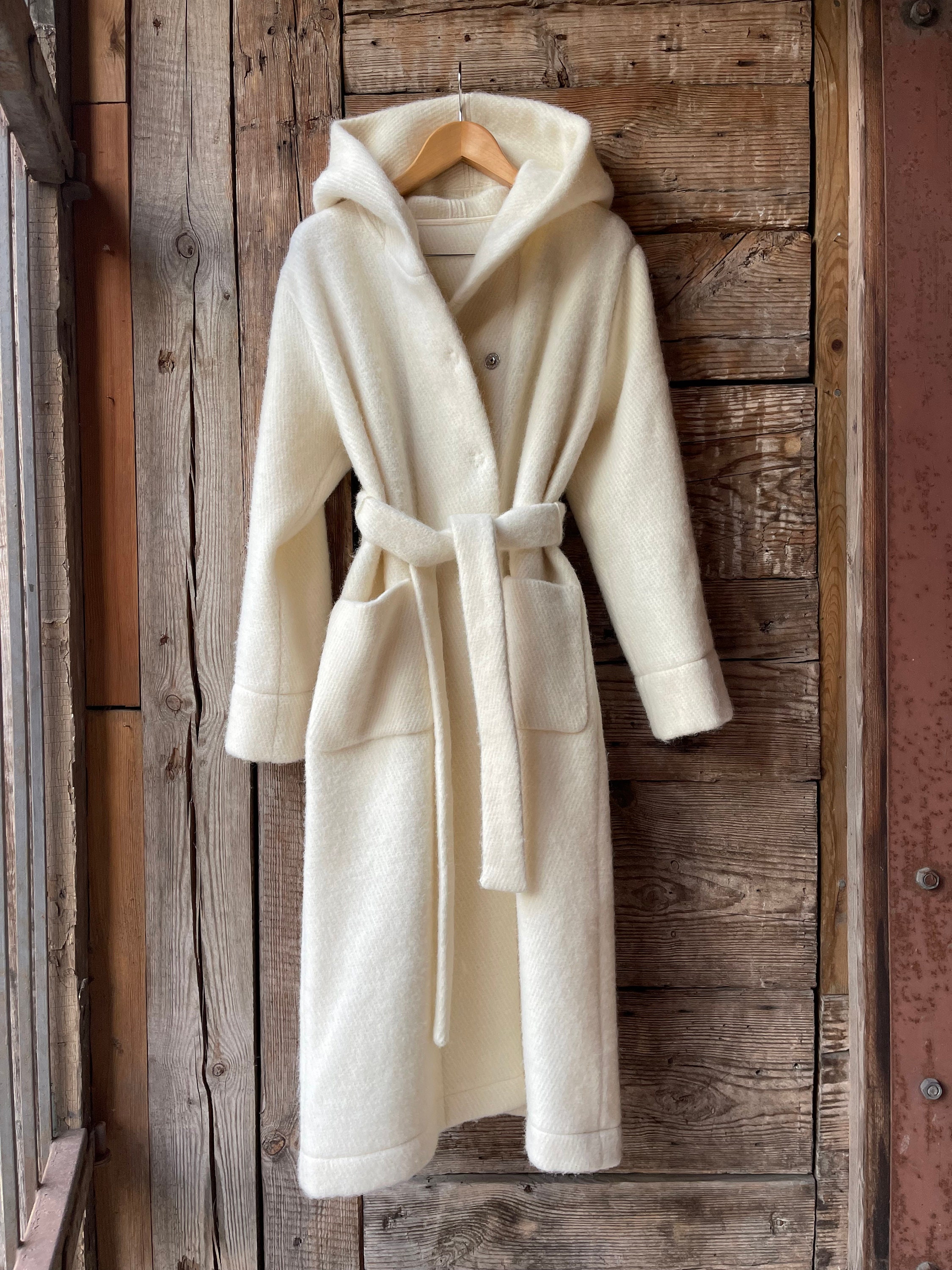 【美品・タグあり】LEMAIRE Wool Light Robe Coat Lemaire Bathrobe Coat Black | Cultizm