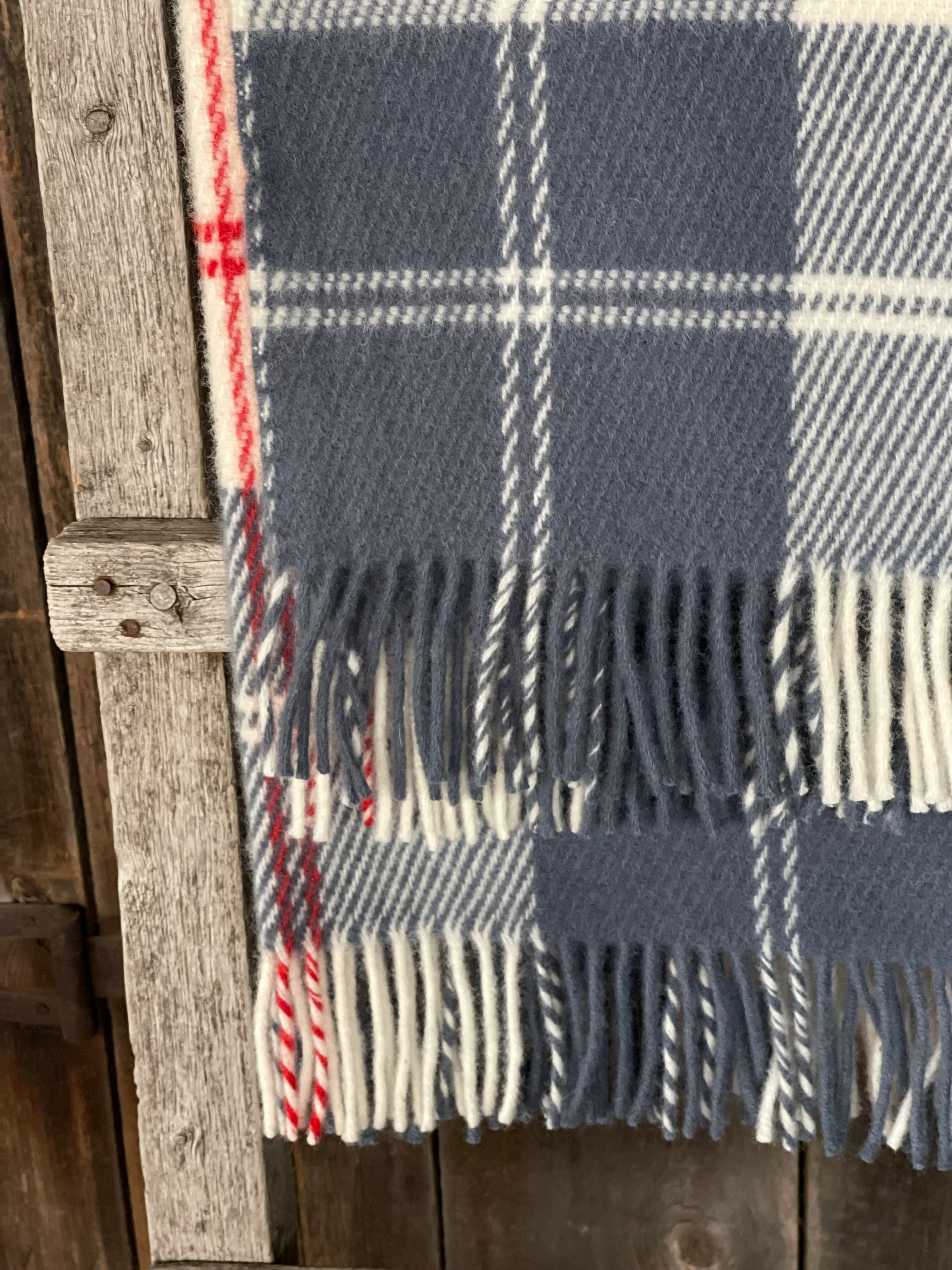 GG ＆チェック ウール スローブランケット GG ＆チェック ウール スローブランケット