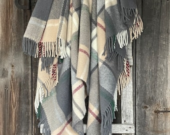 Grey wool throw blanket checked Grey/beige large classic check wool throw blanket with fringes Warm and breathable throw 55''X81''/140X205cm