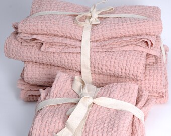 Set of 2 Dusty pink linen waffle towel 39'x55'in/100x140cm, Woodrose linen waffle sauna towel, Soft linen waffle bath towel, Woodrose towel