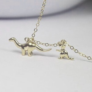 母性ネックレス。恐竜ネックレス、先史時代のジュエリー。T-Rex ジュエリー。ジュラ紀のジュエリー。母子ジュエリー。ママと私のネックレス