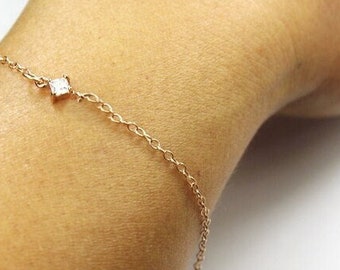 Pulsera de diamantes, pulsera minimalista, pequeño diamante delicada joyería de oro rosa, pulsera de lujo todos los días, joyería de diamantes pequeños, joyería fina