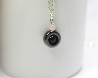Collana ad anello di protezione empatica. Collana di sollievo ansia,Piccolo rosa quarzo gioielli a terra buona fortuna collana, Empath gioielli protezione anello
