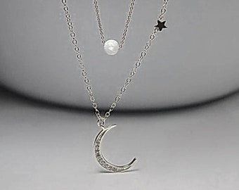 Opal Layered Necklace.Sun Moon Star Halskette..Celestial Jewelry.Layered Opal Schmuck..Cosmic Schmuck, Opal Statement Halskette, Sonne Mond Stern