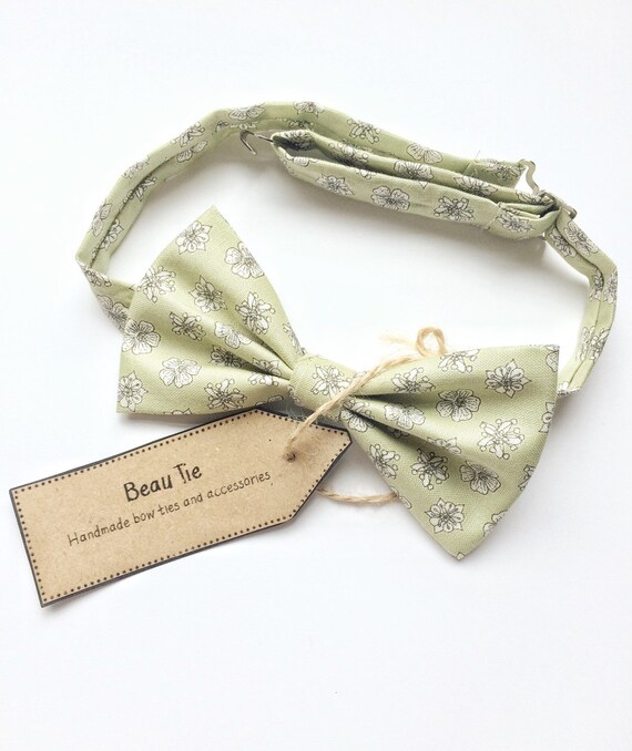 Floral bow tie sage green bow tie mens bow tie wedding bow Etsy
