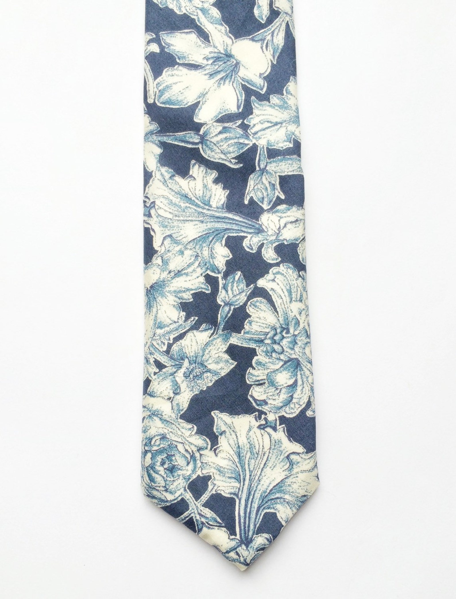 Floral tie navy blue skinny tie Liberty print tie Mens | Etsy