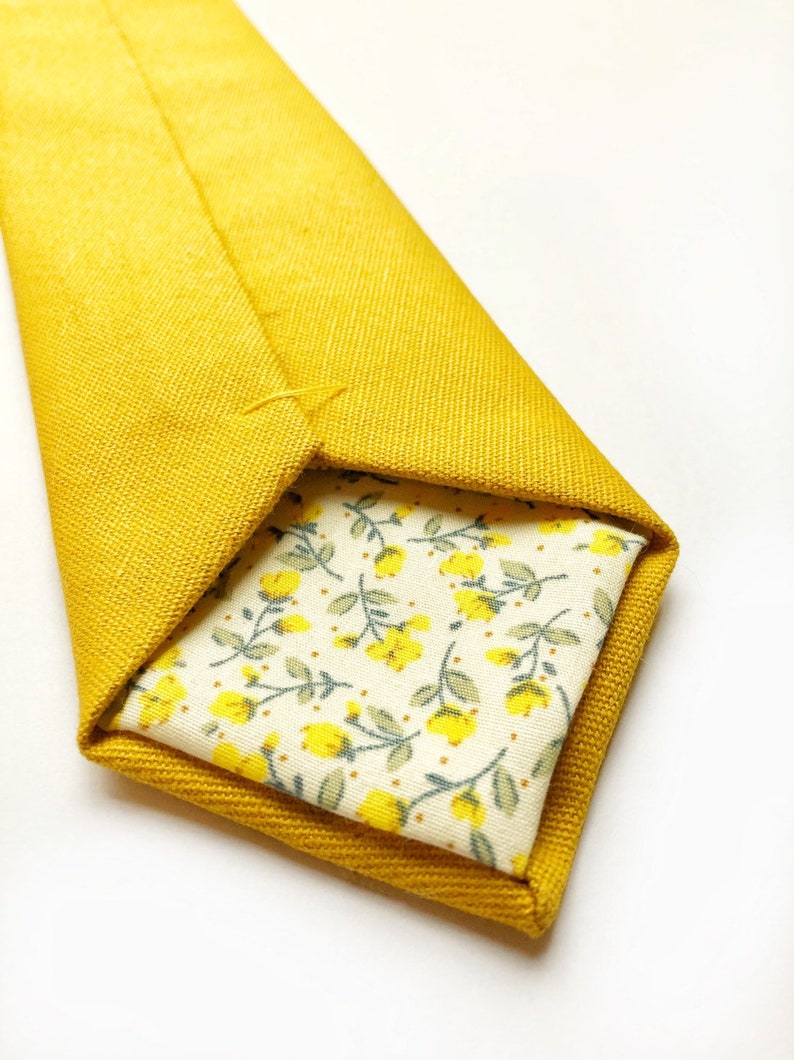 mens mustard tie