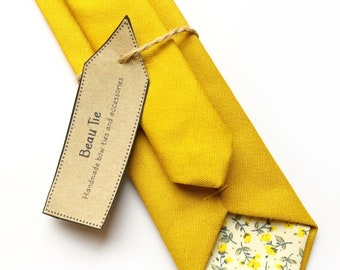 Cravatta giallo senape vibrante, cravatta skinny da uomo, cravatta skinny gialla, cravatta gialla brillante, cravatta da sposa, giallo sole
