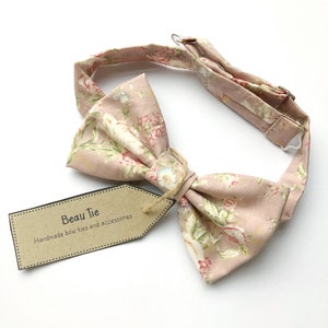 pink bow tie, mens bow tie floral, floral bow tie, light mauve bow tie