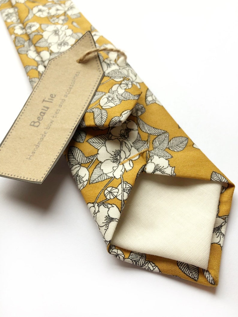 mens mustard tie