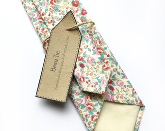 Mens ditzy floral tie, mens pink tie, rose print tie, ties for men, gifts for men, presents for men, wedding tie