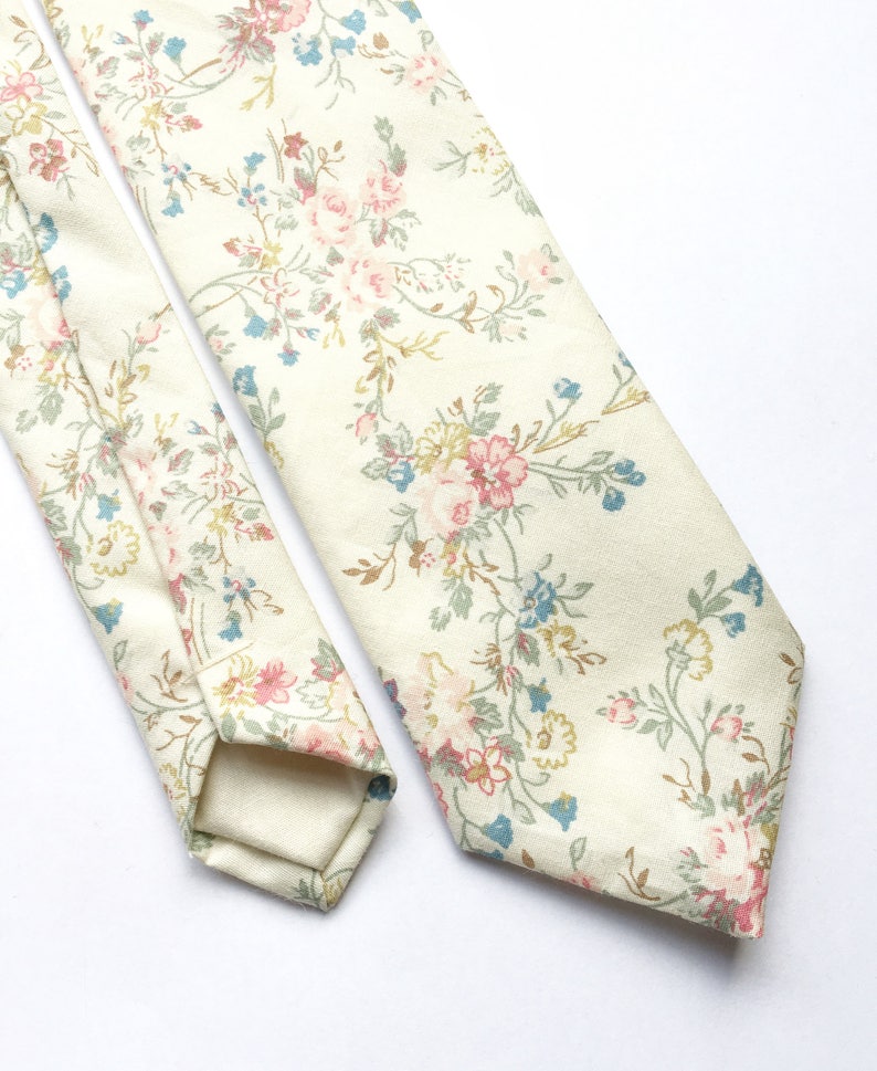 Floral tie, vintage skinny tie, pink floral tie, mens skinny tie, wedding tie, men's floral tie image 3