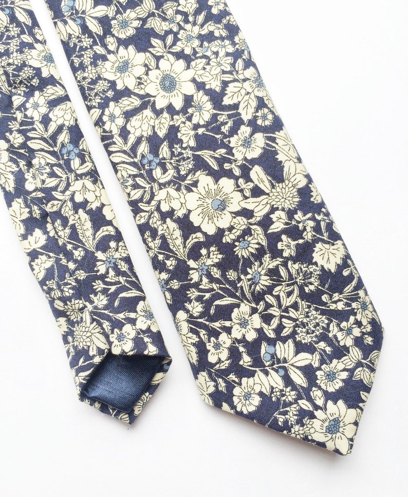 Floral tie navy blue skinny tie ditzy floral tie Mens Etsy