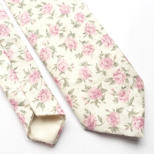 pink rose print mens tie, blush pink floral tie, mens cotton wedding tie, floral wedding tie, groom gifts for him, pink and white tie