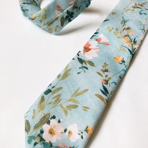 Mens floral tie, botanical print tie, mens necktie, gifts for men, blue floral mens tie, floral wedding tie, floral botanical wedding tie