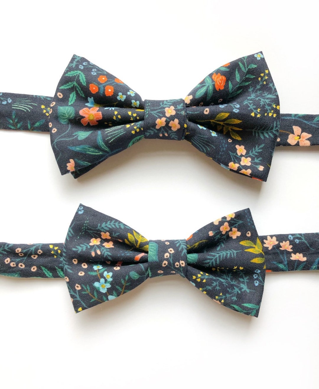 Matching Bow Tie Gift Set in Navy Blue Floral Cotton, Mens Bow Tie