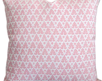 Quadrille | Etsy Quadrille Soft Lavender Pina, Pillow