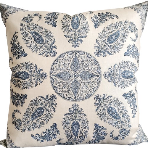 designer accent pillows