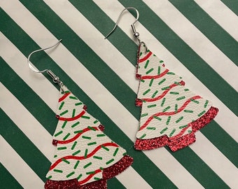 Classic Christmas treat earrings, leather earrings, christmas tree