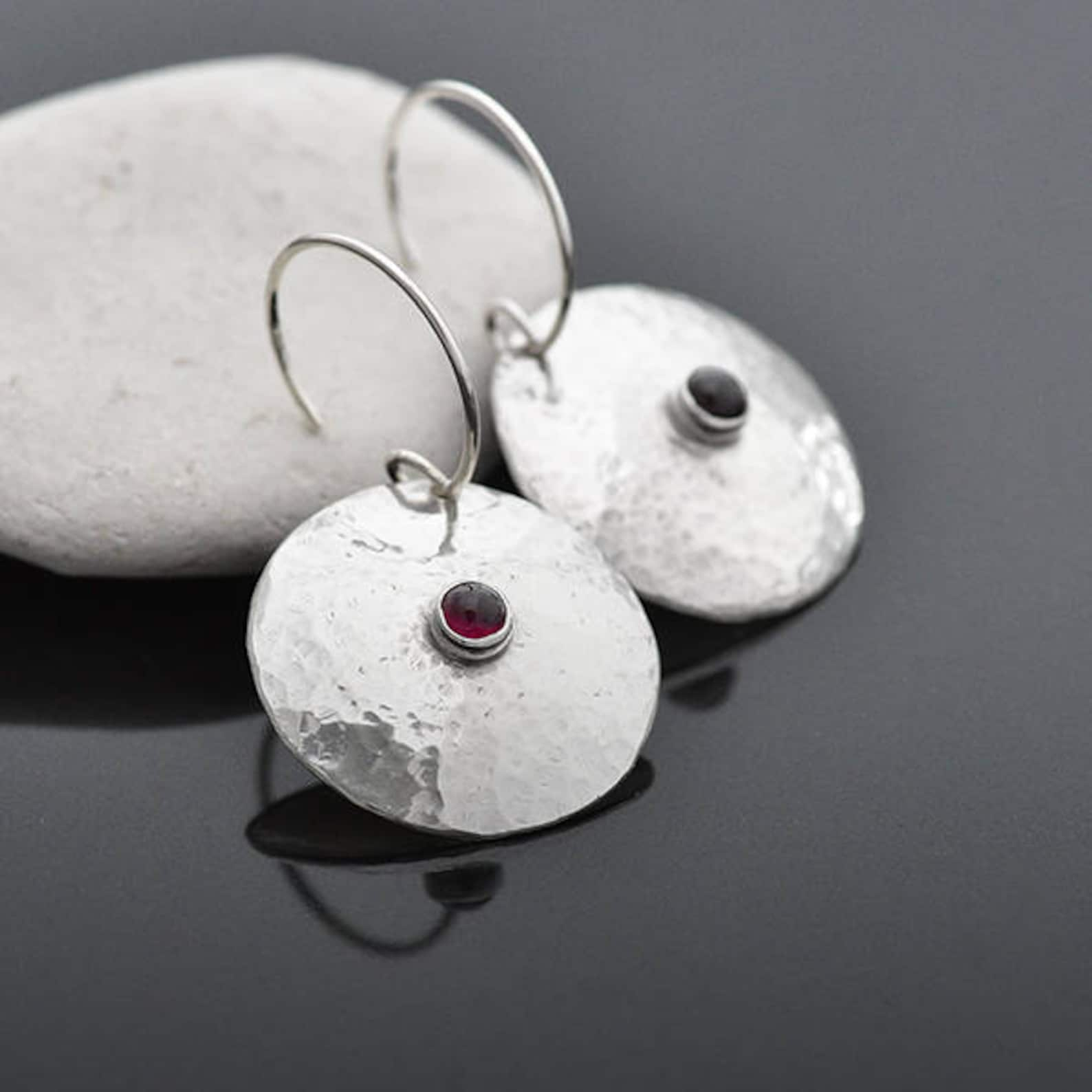 jewellery made by Ian Caird - iana Jewellery