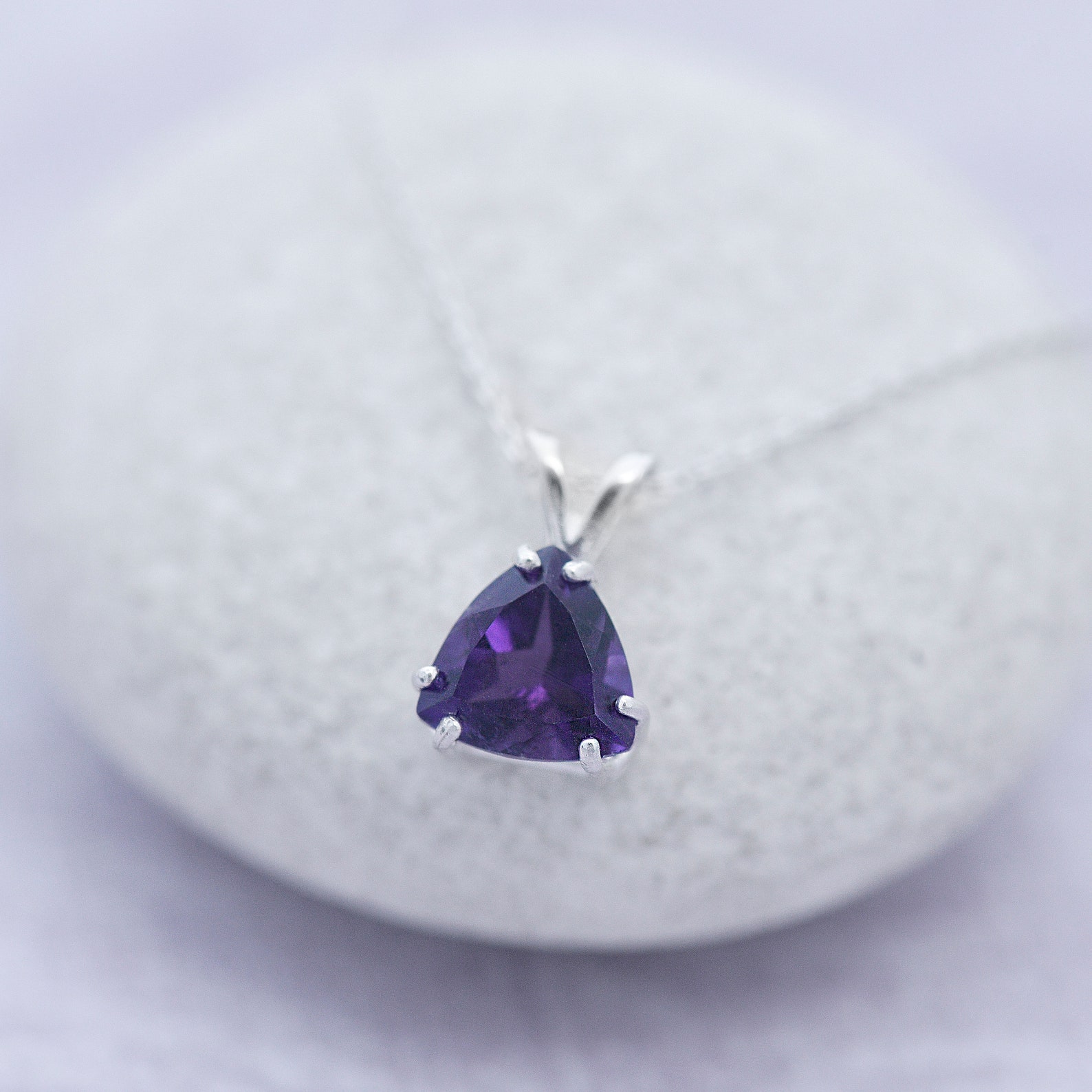 Solitaire necklace - Amethyst Necklace