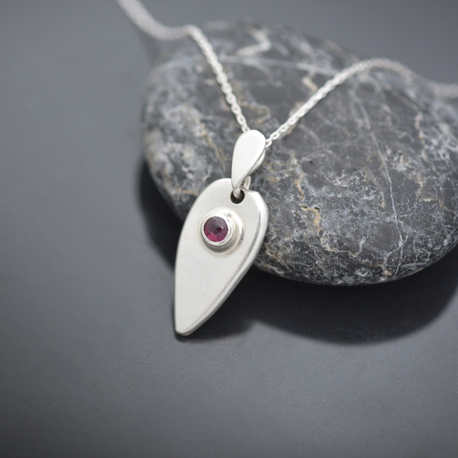 iana jewellery - Tourmaline pendant 