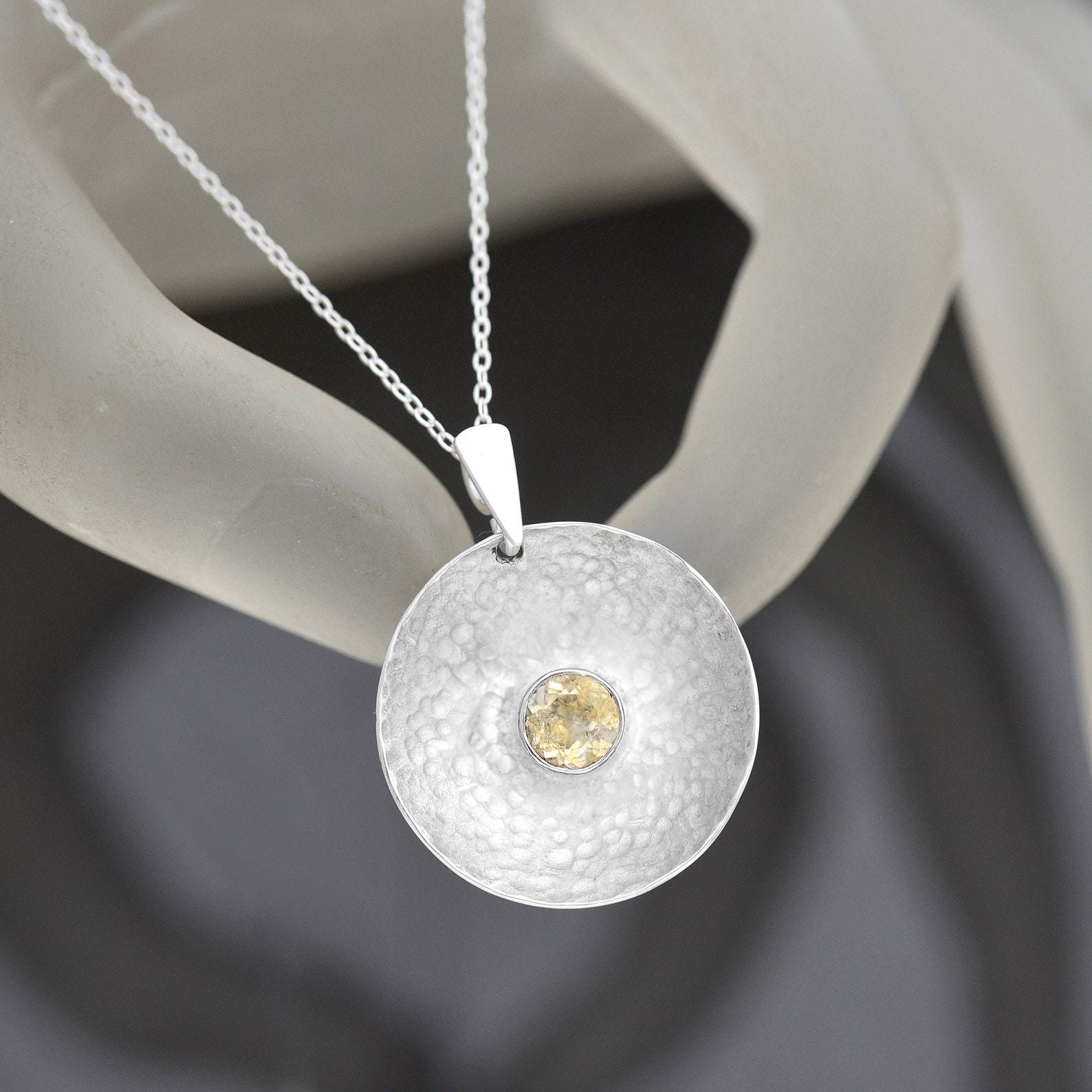 Ian Caird iana Jewellery round sterling Silver yellow Sapphire necklace