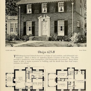 Puede incluir: Un plano de planta en blanco y negro de una casa de siete habitaciones con un dise&ntilde;o colonial. El plano muestra una sala de estar, un comedor, una cocina, una sala de sol, tres dormitorios, un ba&ntilde;o y un pasillo. La casa tiene 35 pies de ancho y una terraza.