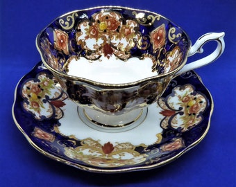 Vintage wedding box antique porcelain lovers keepsake memento jewelry heirloom china