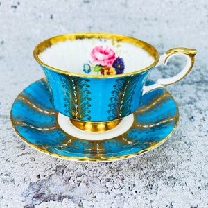 Vintage Paragon tea cup and saucer, Blue Paragon gold feathers, Garden tea party, Vintage tea party image 9