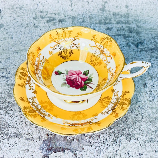 Royal Standard tea cup and saucer, Pink floating rose teacup and saucer, pink rose teacup