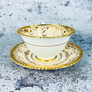 Vintage gold lace Paragon tea cup and saucer set, Paragon pink rose china, Vintage bridal gift, Garden tea party, High class tea set image 9