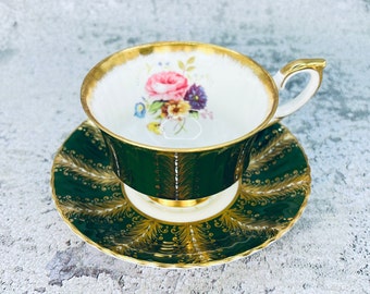 Vintage Paragon tea cup and saucer, Green Paragon gold feathers, Garden tea party, Vintage tea party