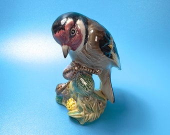 Small Beswick Goldfinch 2273 figurine