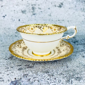 Vintage gold lace Paragon tea cup and saucer set, Paragon pink rose china, Vintage bridal gift, Garden tea party, High class tea set image 6