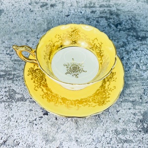 Coalport yellow and gold tea cup and saucer set, Coalport England tea set, Garden tea party, Vintage bone china image 4