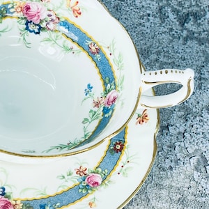 Royal Doulton pink rose tea cup and saucer set, Royal Doulton England tea set, Garden tea party, Vintage bone china image 6