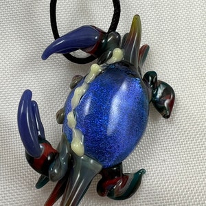 Crab - Glass Pendant Necklace lampwork